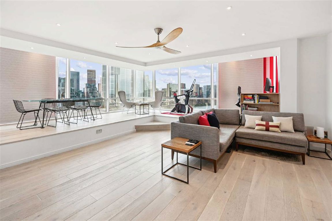 2 bedroom flat for sale 0