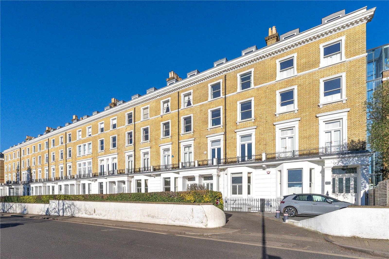 Best Coastal Towns to Buy Property in the UK