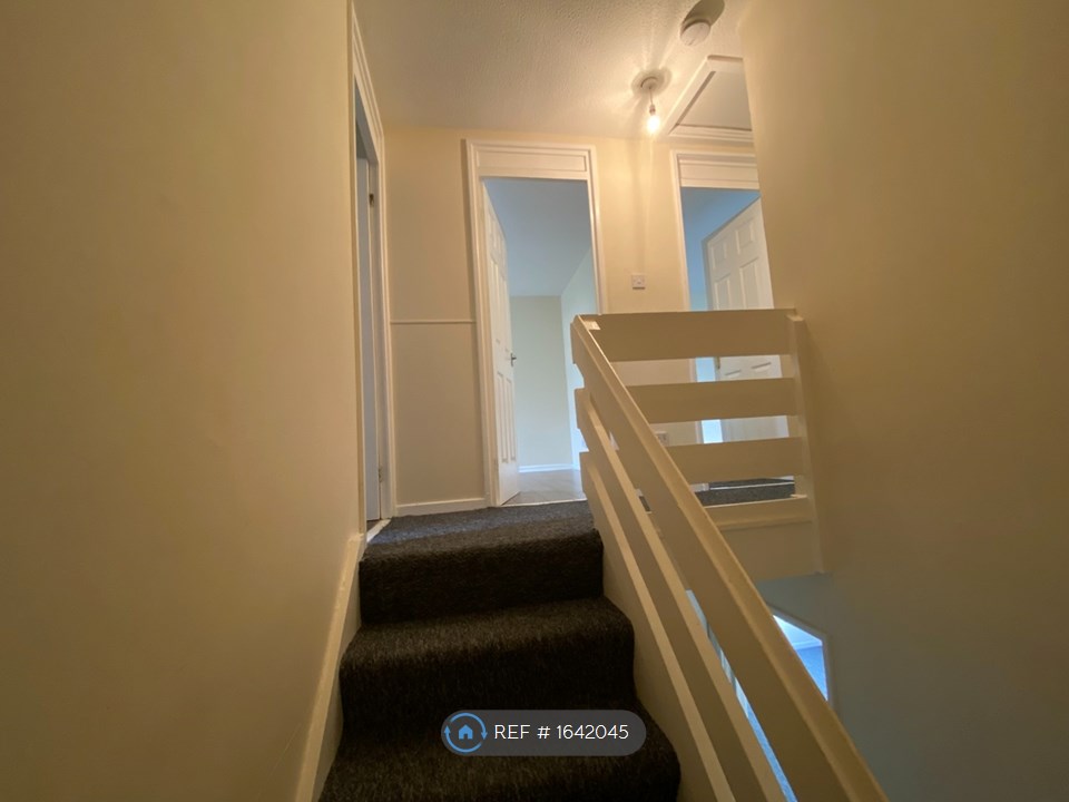 Photos of St. Kilda Bank, Broomlands, Irvine KA11 64077879