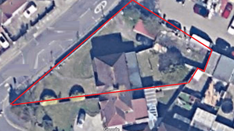 5 bedroom semi-detached house for sale 0