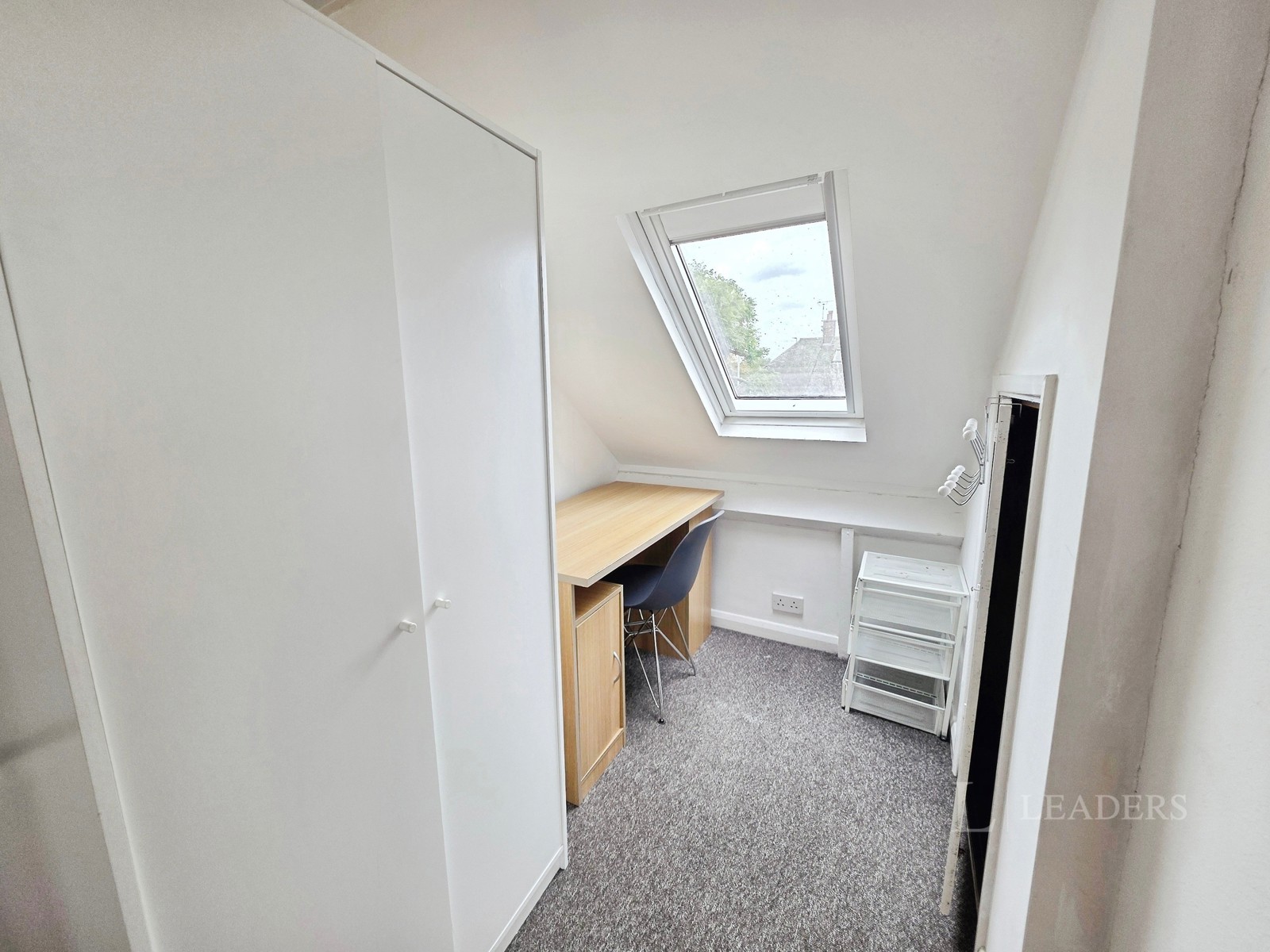 Room 7, 2, Grove Road, Leicestershire photo 4