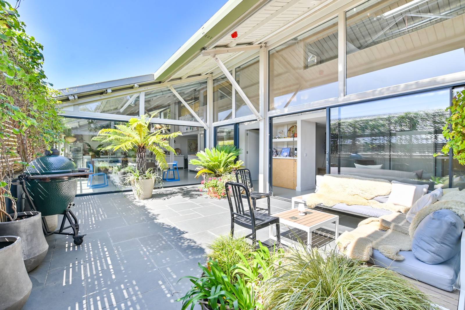 3 bedroom detached house for sale in Moreton-in-Marsh