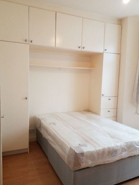 Flat 1, 56, Cranbrook Park, Wood Green photo 5