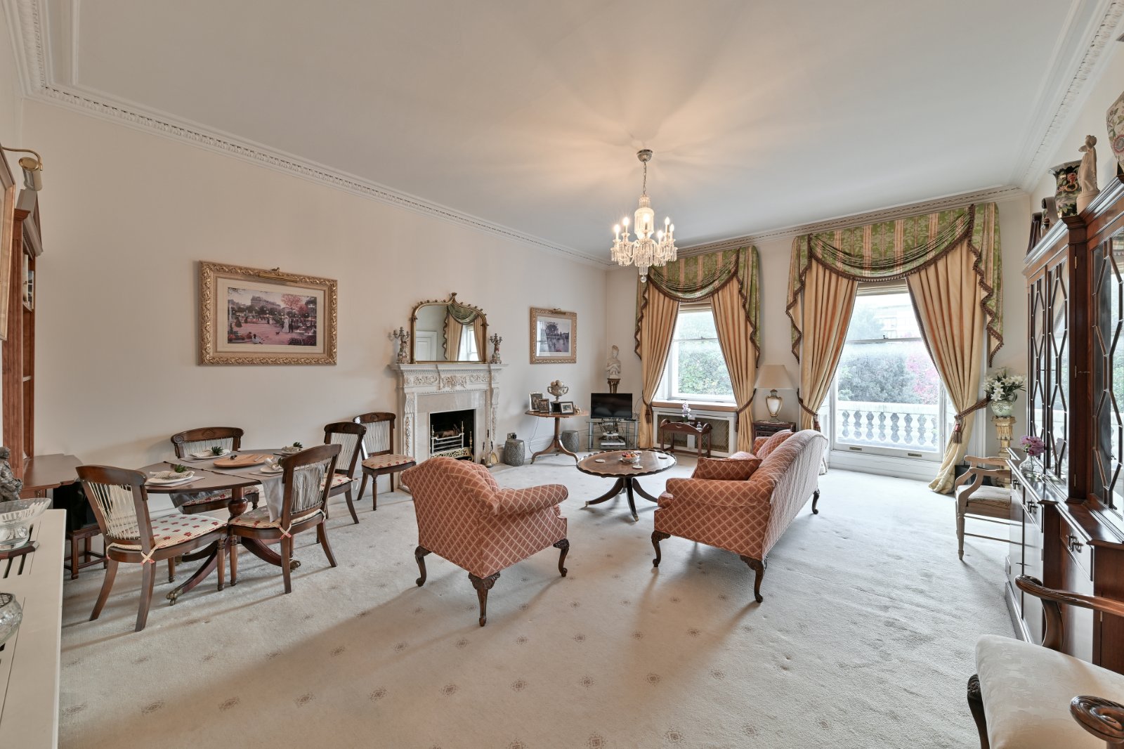 2 bedroom flat for sale 0