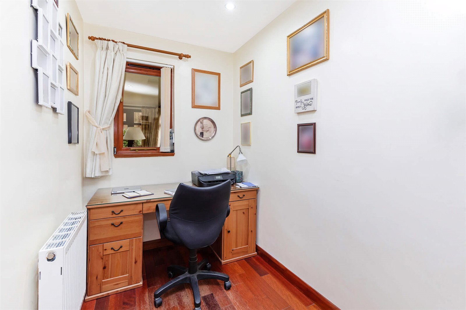 Photos of Castlecary Road, Castlecary, Cumbernauld, Glasgow G68