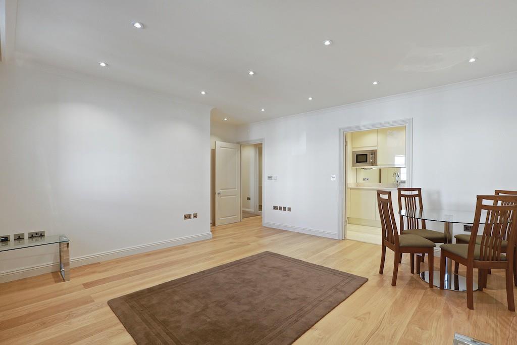 41, Belgravia Court, Belgravia photo 4