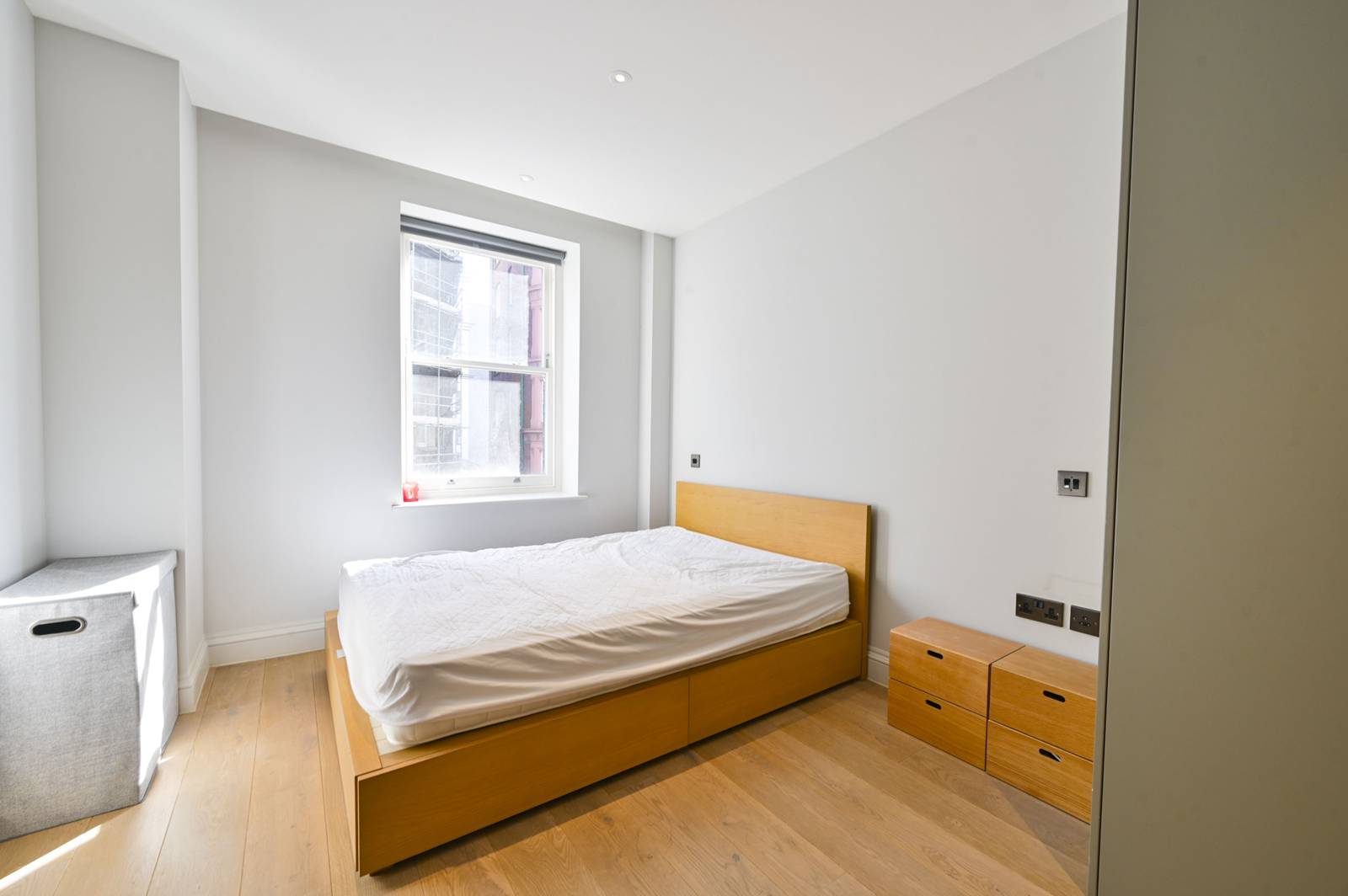 2 bedroom flat for sale 0