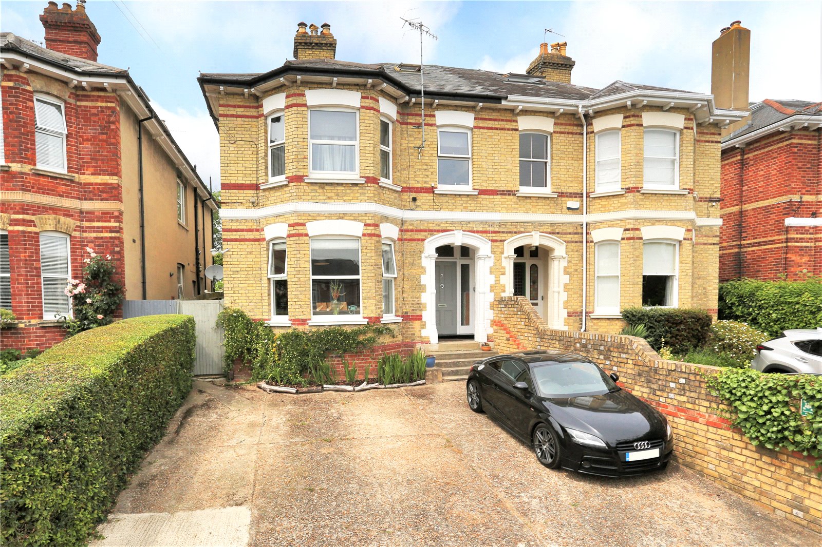 Home photo