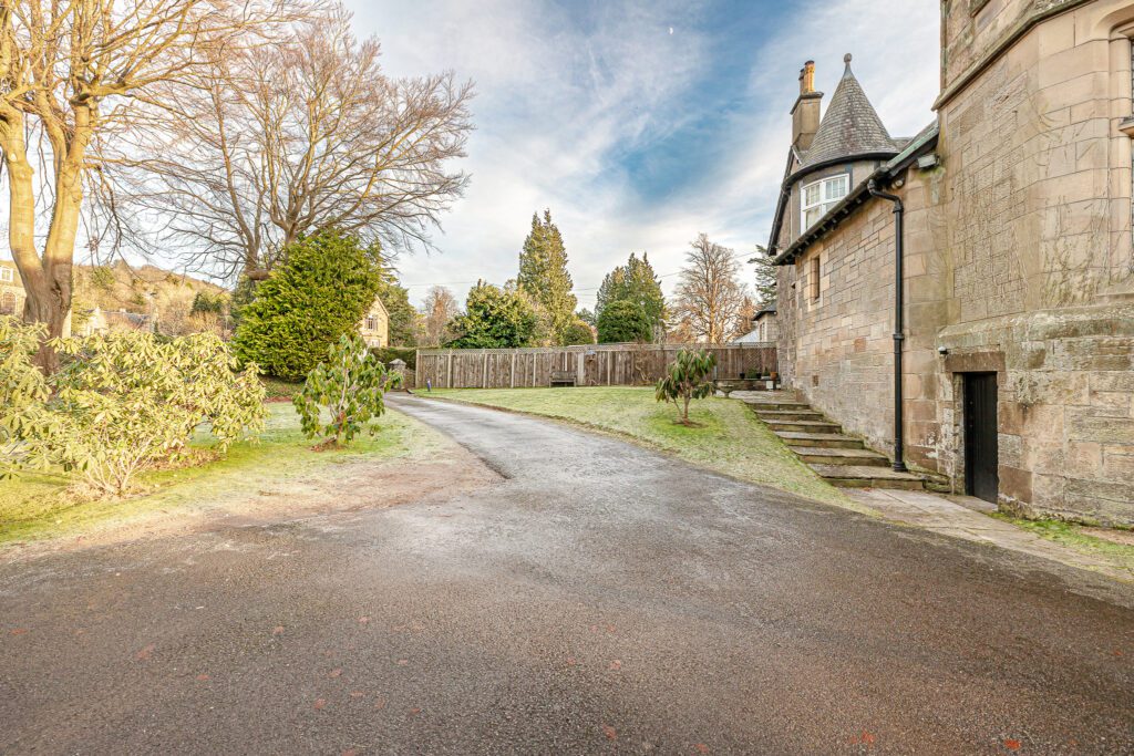 Photos of ‘Logie Aston’, Kenilworth Road, Bridge Of Allan FK9