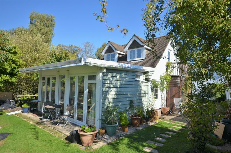 Free property report The Birches, Canada Road, West Wellow, SO51 6DE