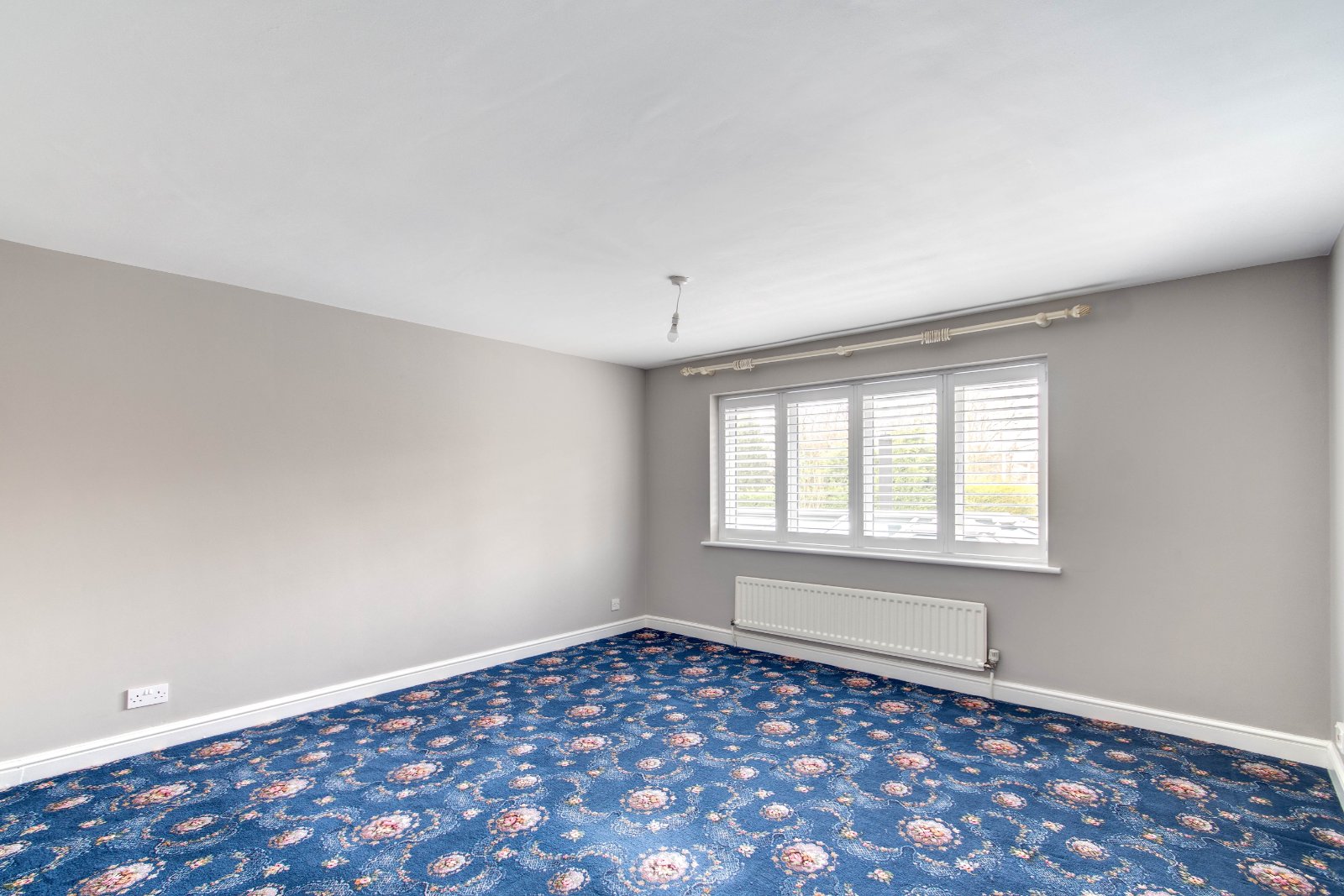 Photos of Lodge Close, Halesowen, West Midlands B62 66494003